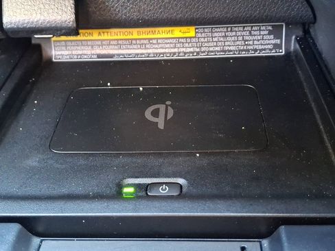 Used 2020 Toyota Camry XSE image 26