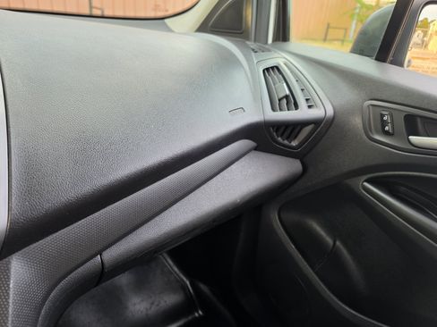 Used 2015 Ford Transit Connect XLT FWD image 28