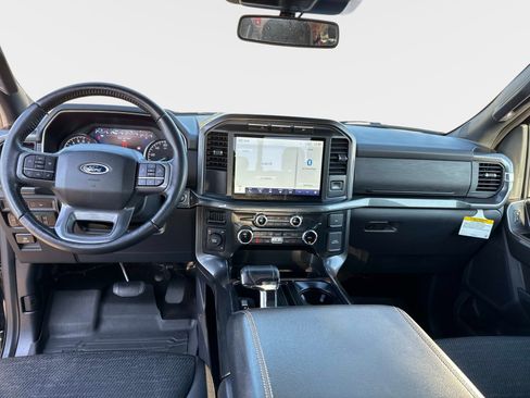 Used 2022 Ford F150 XLT w/ Equipment Group 302A High image 17