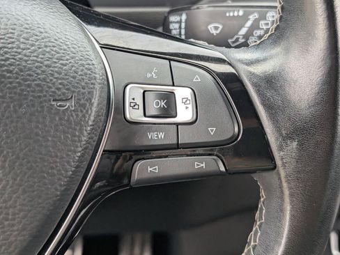 Used 2021 Volkswagen Tiguan SEL Premium R-Line w/ 3rd Row Seat Package AWD/4WD image 22