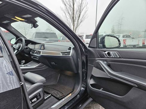 Used 2019 BMW X7 xDrive50i w/ Dynamic Handling Package image 10