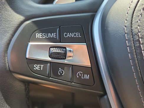 Used 2022 BMW X5 xDrive45e AWD/4WD image 29