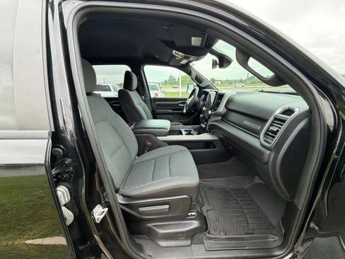 Used 2024 RAM 1500 Big Horn AWD/4WD image 11