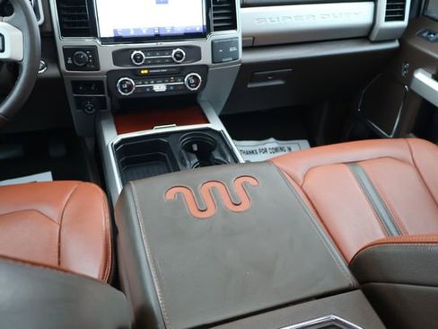 Used 2022 Ford F250 King Ranch w/ King Ranch Ultimate Package AWD/4WD image 15
