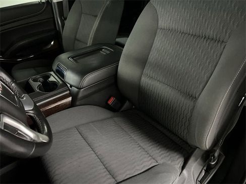 Used 2020 GMC Yukon SLE image 18