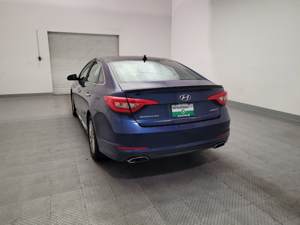 Used 2015 Hyundai Sonata Limited w/ Option Group 06 FWD image 6