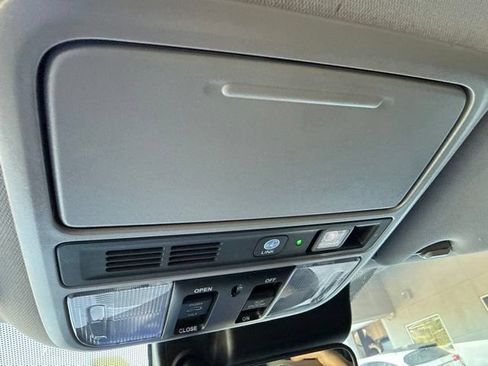 Used 2022 Honda Pilot Touring image 43