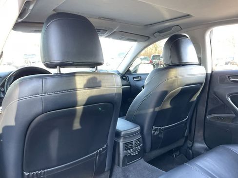Used 2012 Lexus IS 250 w/ Premium Pkg Value Edition image 19