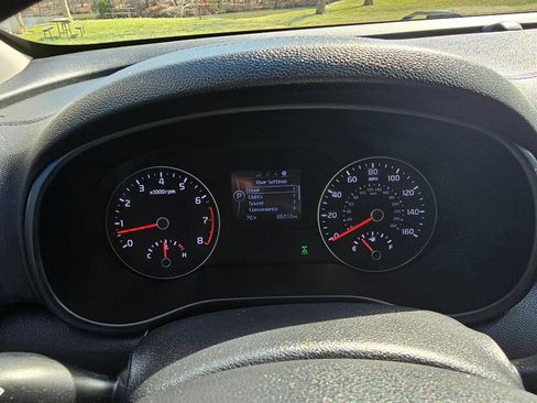 Used 2018 Kia Sportage LX image 35