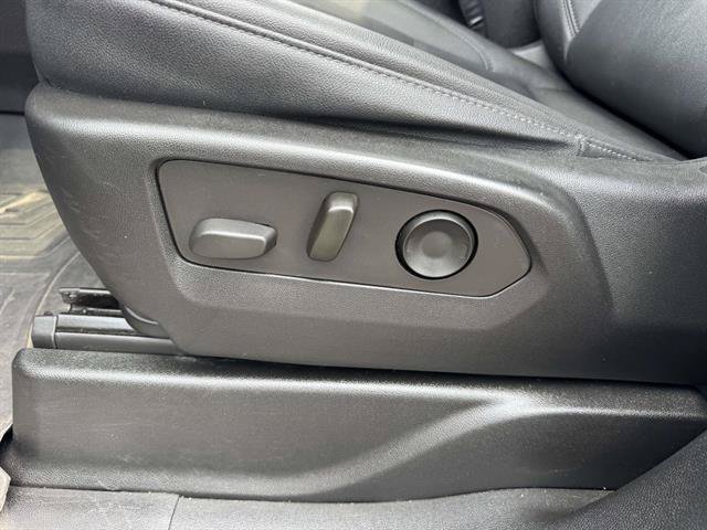 Used 2022 Chevrolet Tahoe LT AWD/4WD image 32