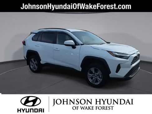 Used 2024 Toyota RAV4 XLE image 2