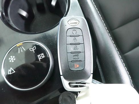 Used 2023 Nissan Rogue SL w/ SL Premium Package AWD/4WD image 22