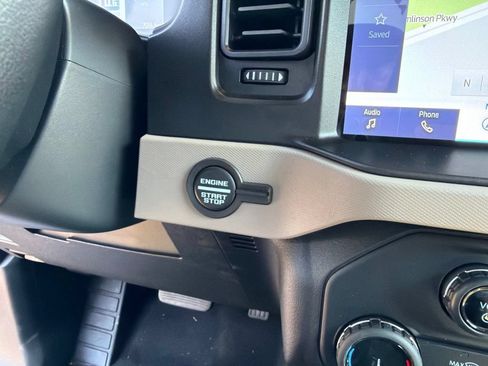 Used 2022 Ford Bronco Wildtrak AWD/4WD image 25