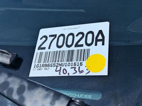 Used 2017 Chevrolet Volt Premier image 35