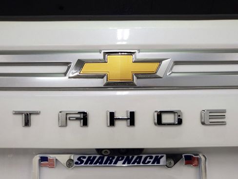 Used 2022 Chevrolet Tahoe High Country w/ Premium Package image 32