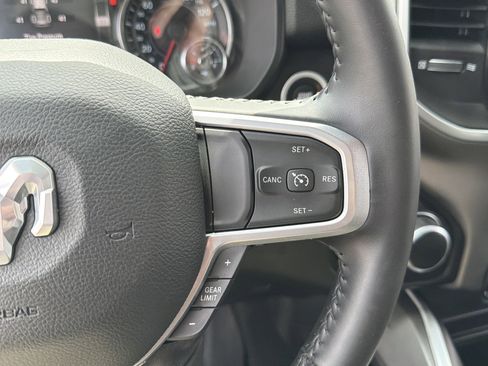 Used 2022 RAM 1500 Big Horn AWD/4WD image 19