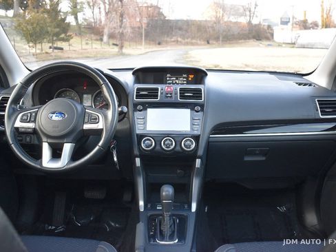 Used 2018 Subaru Forester 2.5i Premium w/ Popular Package #2A AWD/4WD image 17