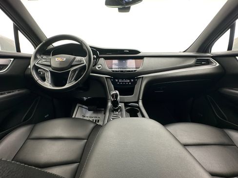 Used 2020 Cadillac XT5 Luxury FWD image 13