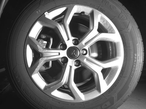 Used 2025 Jeep Compass Latitude AWD/4WD image 12