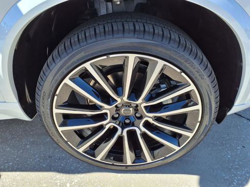 New 2026 Volvo XC90 B5 Plus image 9