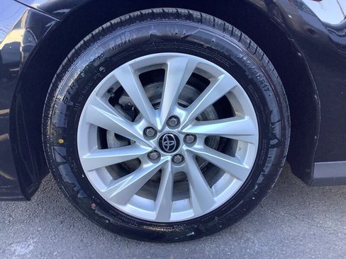 Used 2022 Toyota Camry LE FWD image 23