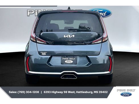 Used 2023 Kia Soul GT-Line w/ GT-Line Technology Package FWD image 4