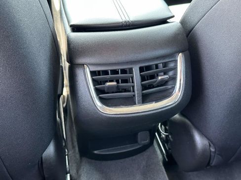 Certified 2022 Chevrolet Malibu LT FWD image 12