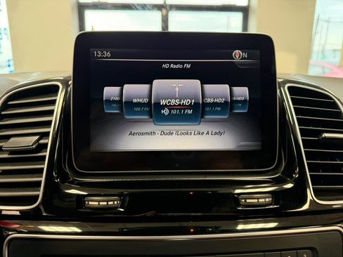 Used 2017 Mercedes-Benz GLE 43 AMG 4MATIC Coupe w/ Parking Assist Package image 69