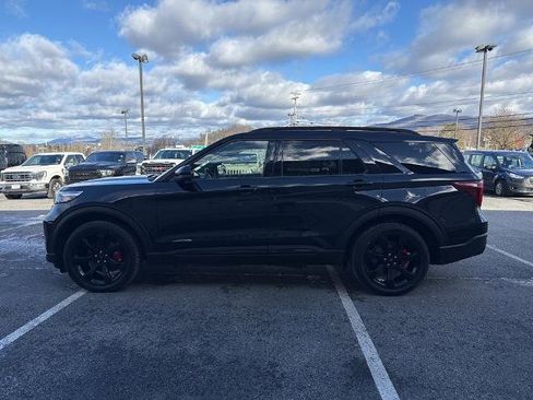 Certified 2024 Ford Explorer ST w/ Equipment Group 401A image 6
