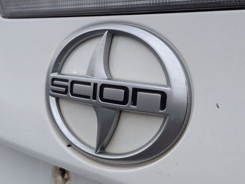 Used 2013 Scion tC FWD image 25