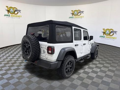 Used 2023 Jeep Wrangler Unlimited w/ Cold Weather Group AWD/4WD image 10
