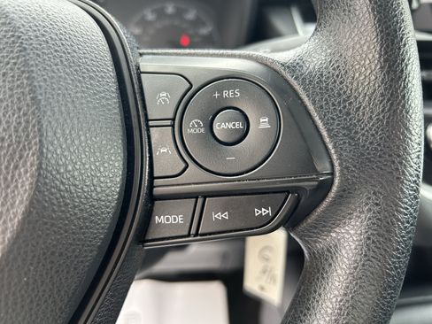 Used 2024 Toyota Corolla LE FWD image 23