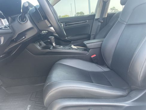 Used 2023 Honda Civic Touring image 16