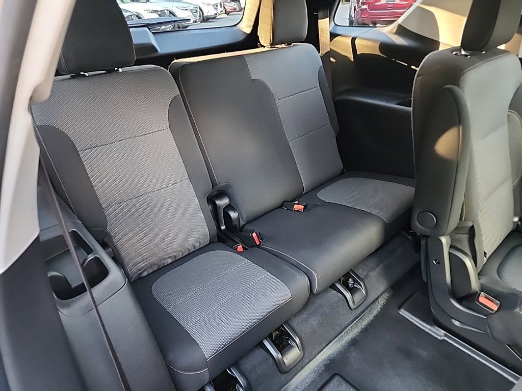 Used 2018 Chevrolet Traverse LT AWD/4WD image 31