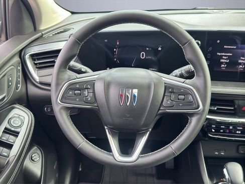 Used 2025 Buick Encore GX Avenir w/ Avenir Technology Package image 15