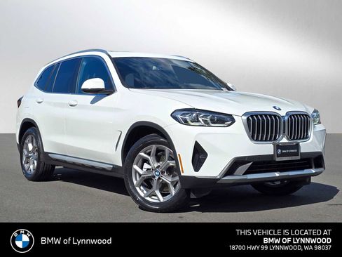 Used 2024 BMW X3 xDrive30i AWD/4WD image 1