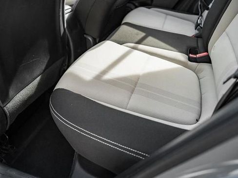 Used 2021 Hyundai Venue SEL w/ Premium Package image 30