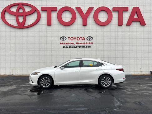 Used 2023 Lexus ES 350 w/ Accessory Package (Z2) FWD image 5