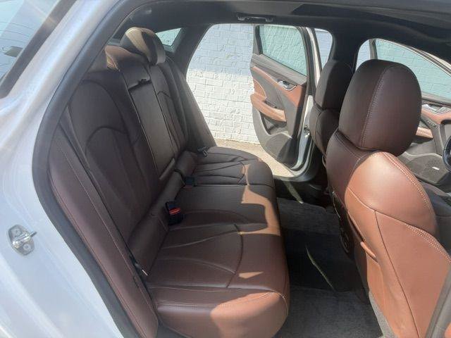 Used 2019 Buick LaCrosse Avenir w/ Driver Confidence Package II AWD/4WD image 11
