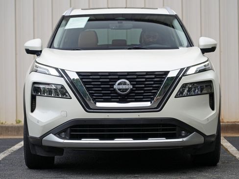 Used 2022 Nissan Rogue Platinum w/ Head-Up Display Package FWD image 6