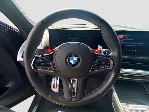 Used 2024 BMW XM image 39