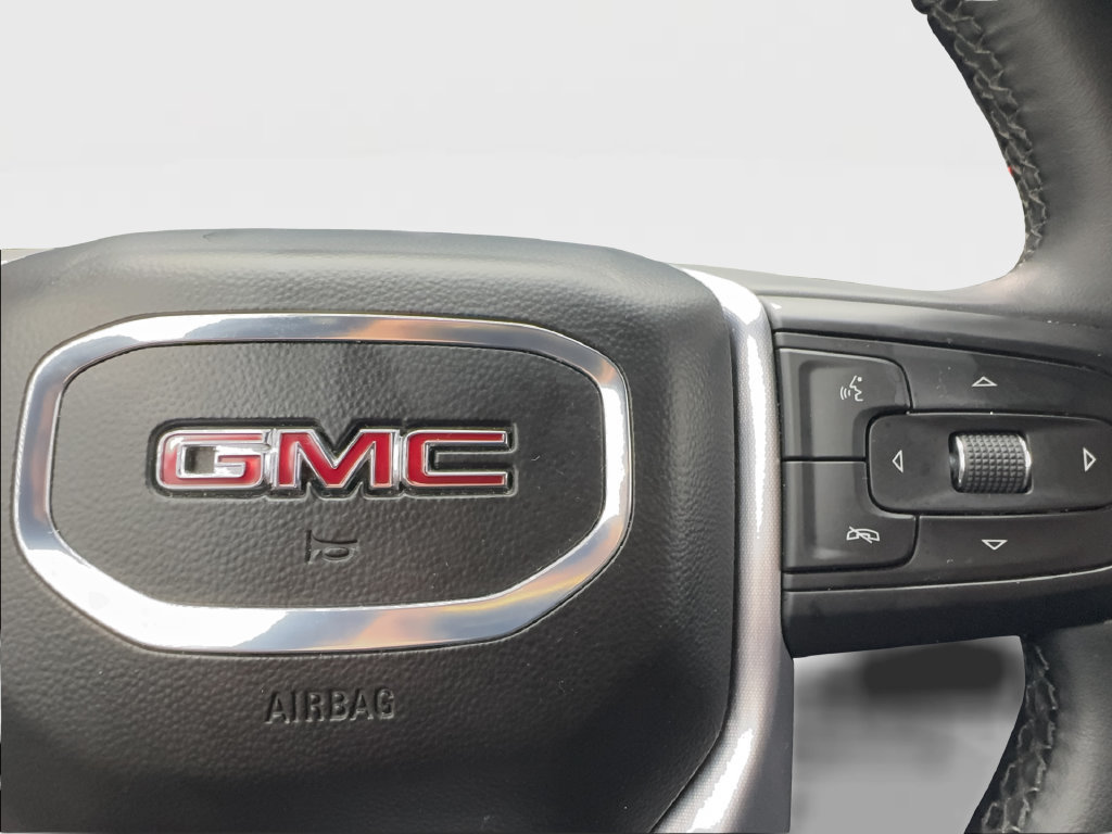 Used 2024 GMC Yukon SLT RWD image 44