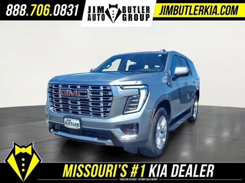Used 2025 GMC Yukon Denali AWD/4WD image 1