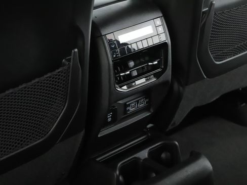 Certified 2022 Jeep Grand Cherokee L Limited AWD/4WD image 7