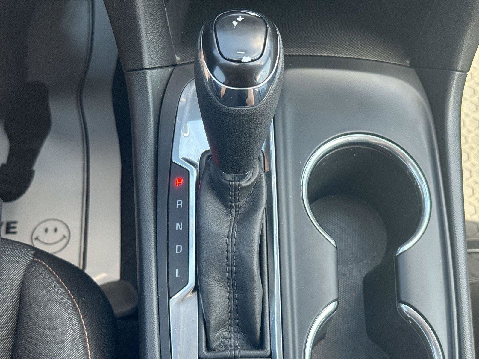 Used 2020 Chevrolet Equinox LT FWD image 12