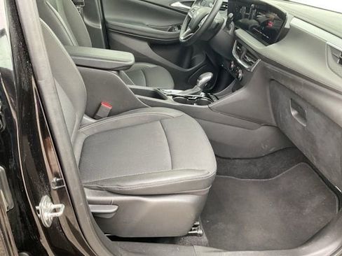 Used 2025 Buick Encore GX Preferred image 14