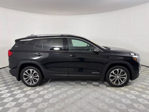 Used 2019 GMC Terrain SLT w/ Preferred Package AWD/4WD image 4