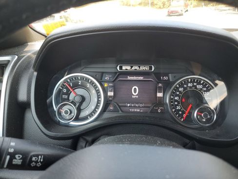 Used 2019 RAM 1500 Big Horn AWD/4WD image 23