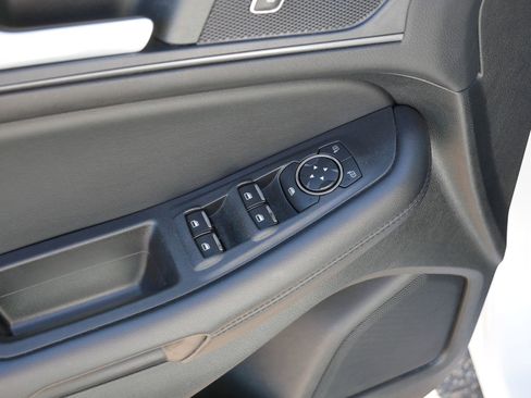 Certified 2022 Ford Edge SE AWD/4WD image 17