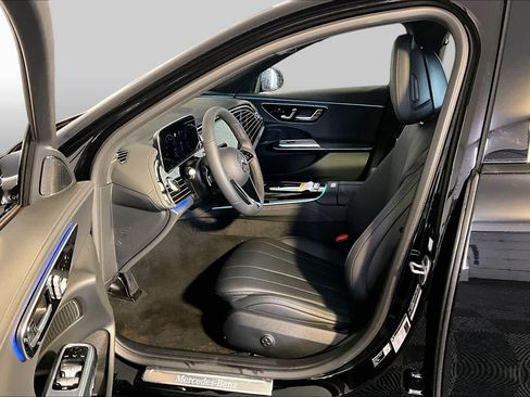 New 2026 Mercedes-Benz E 350 4MATIC Sedan image 13